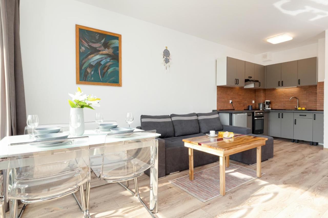 Apartamenty Nadbrzezna 250 M Do Plazy By Noclegi Renters Gąski エクステリア 写真