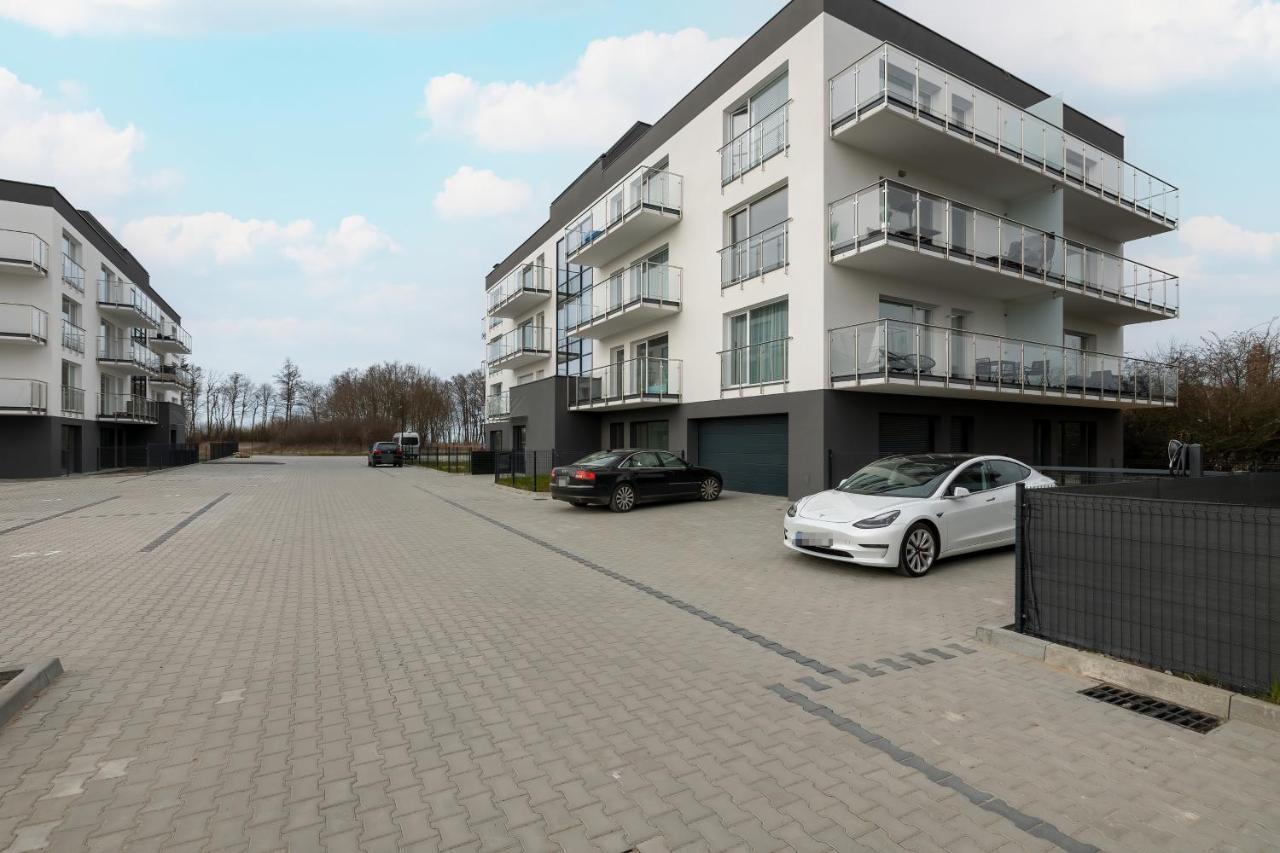Apartamenty Nadbrzezna 250 M Do Plazy By Noclegi Renters Gąski エクステリア 写真