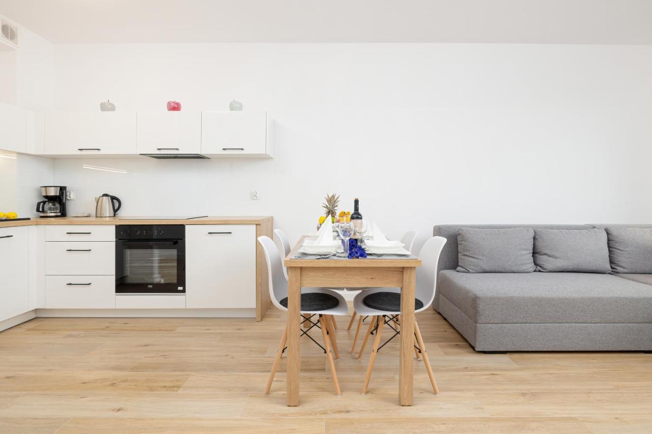 Apartamenty Nadbrzezna 250 M Do Plazy By Noclegi Renters Gąski エクステリア 写真