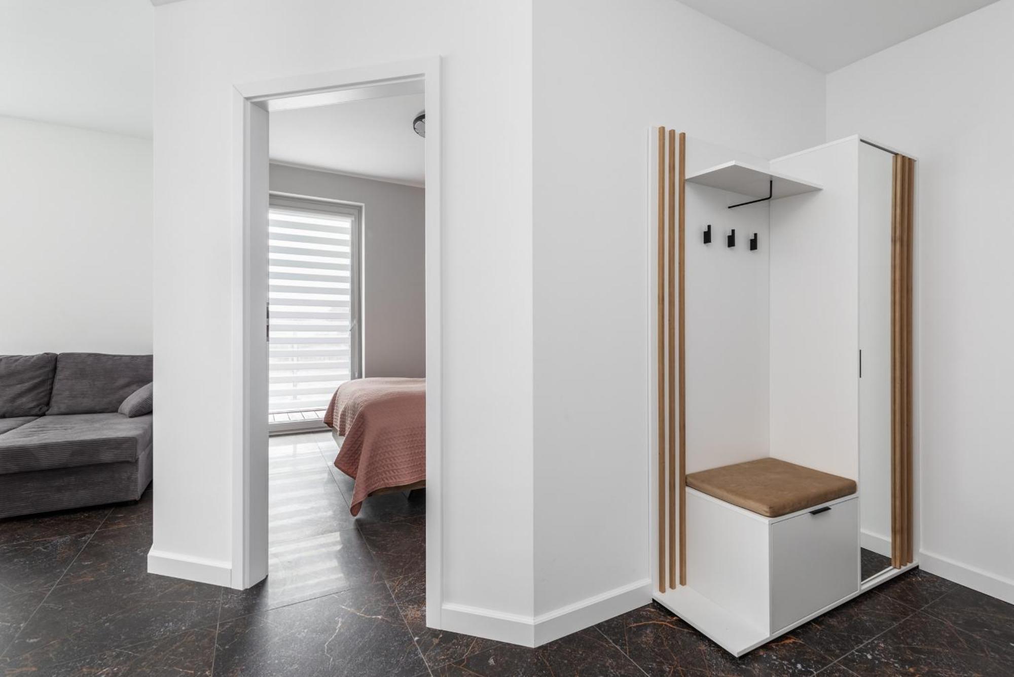 Apartamenty Nadbrzezna 250 M Do Plazy By Noclegi Renters Gąski エクステリア 写真